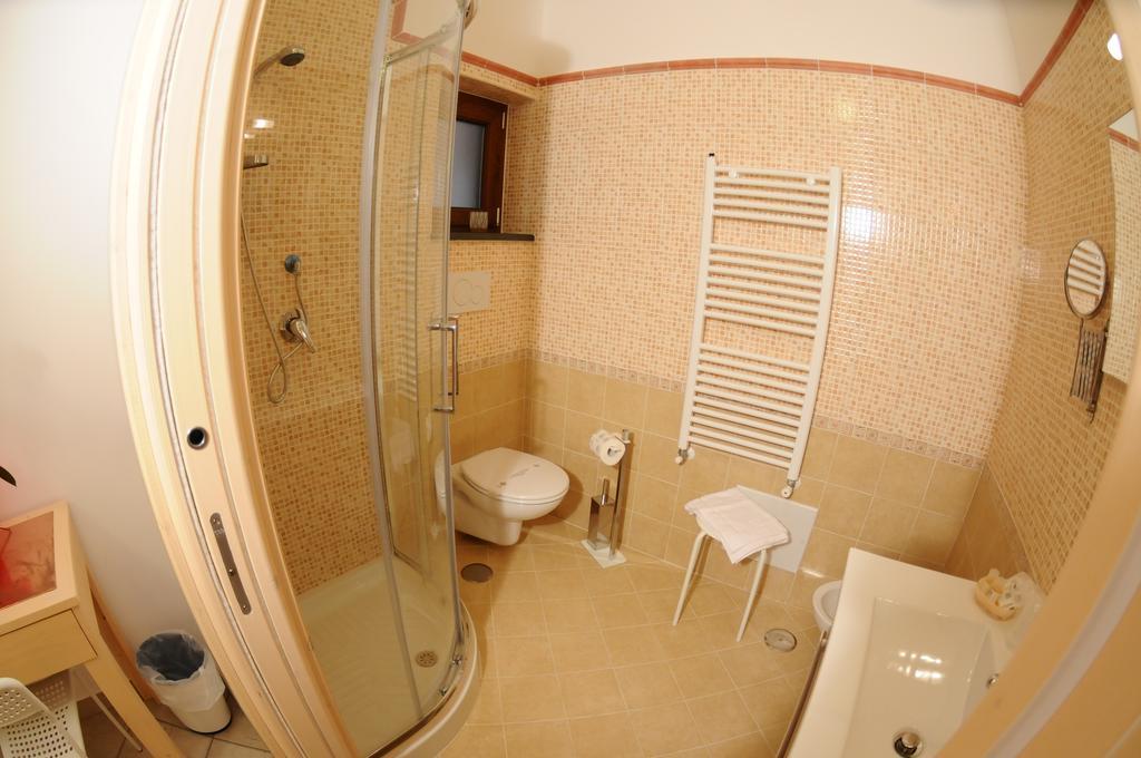 A 2 Passi Dagli Dei Bed & Breakfast Agerola Room photo